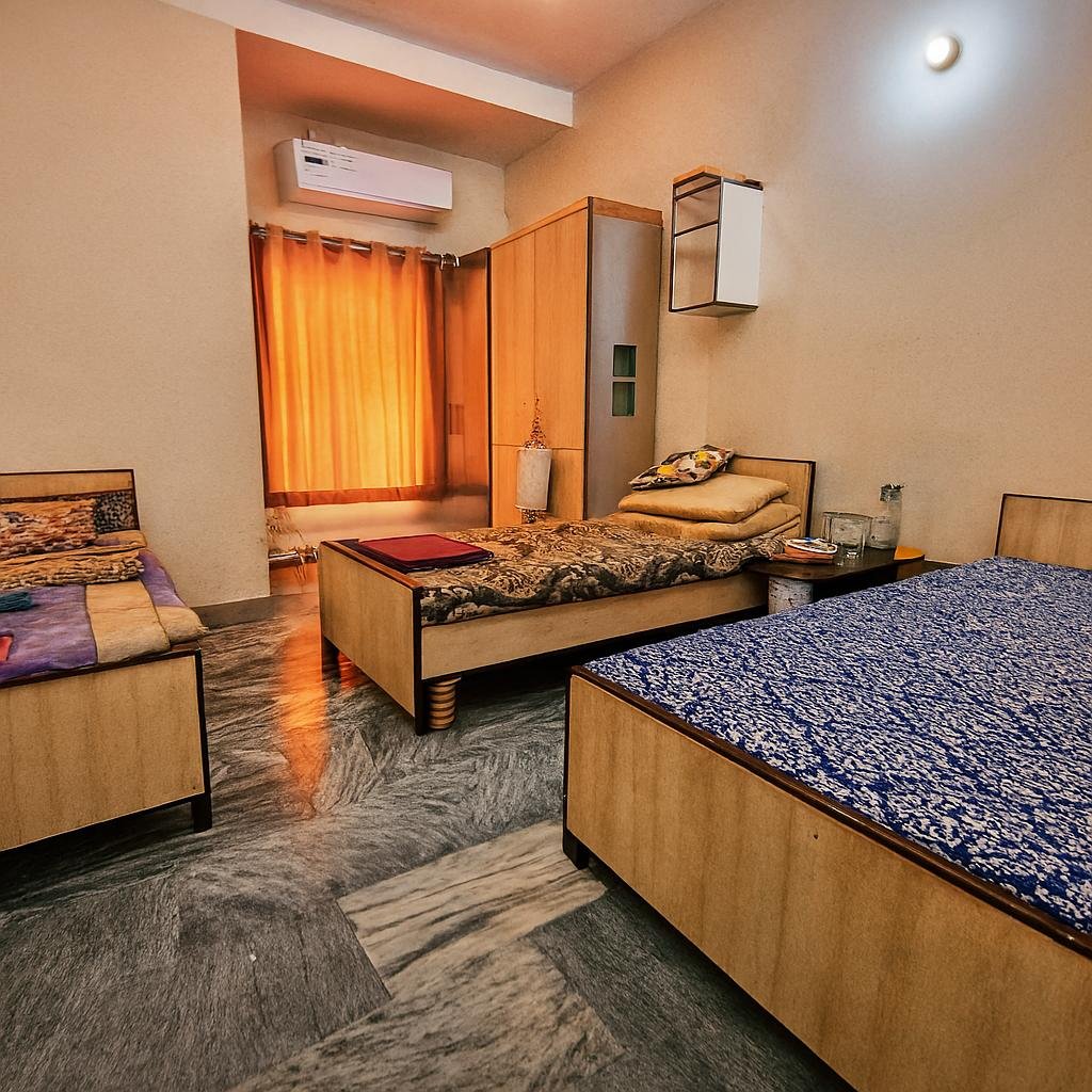 3 Seater Room