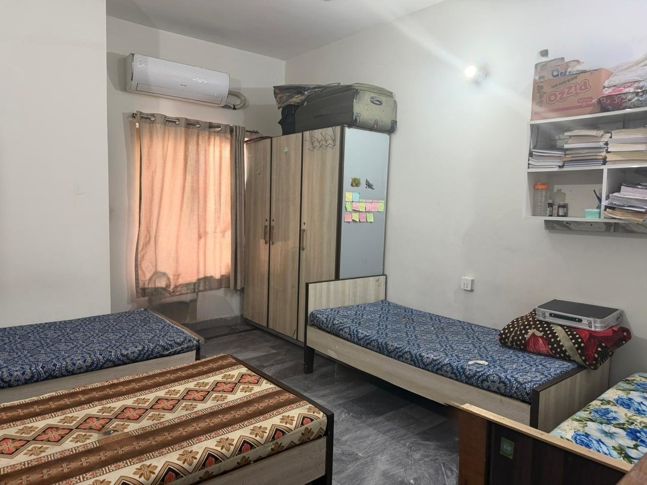 4 Seater Room