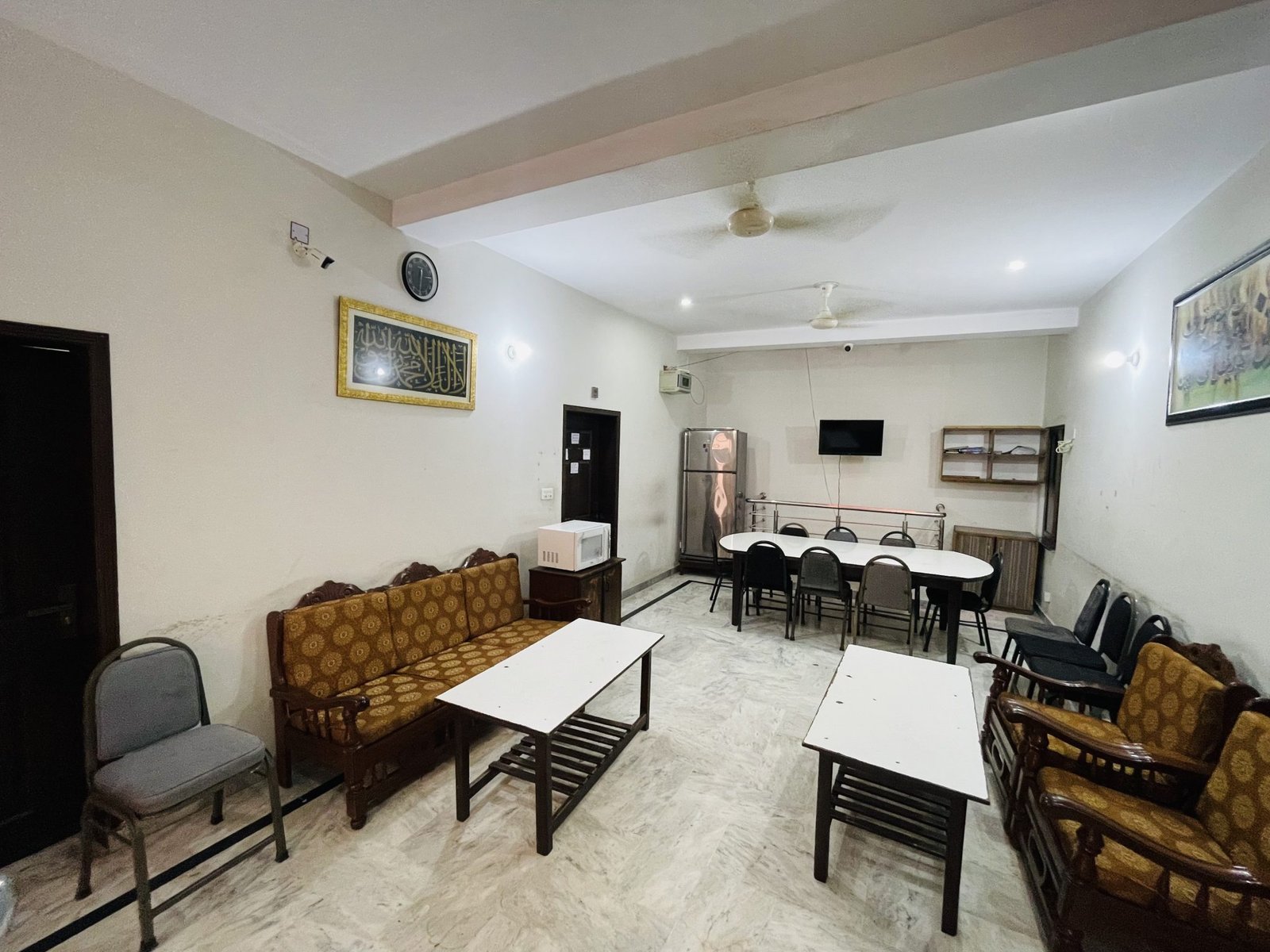 Elegant Dining Area